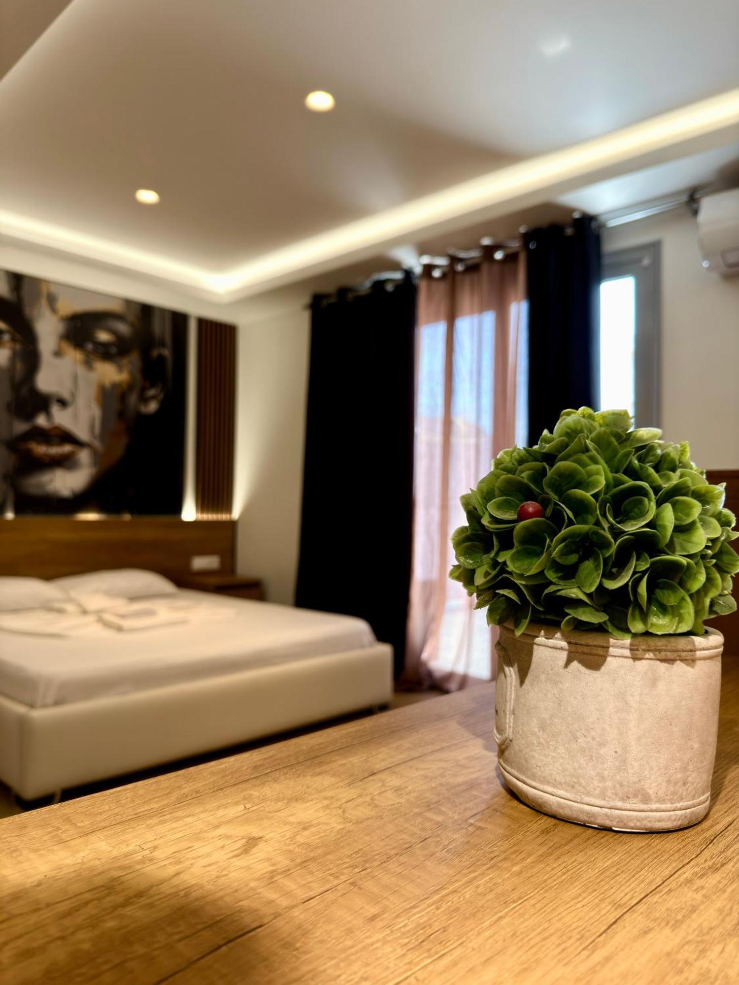Fori's Hotel